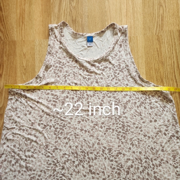 Old Navy Tank - Picture 6 of 6